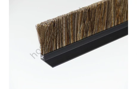 "F" fekete eloxált alu profilos kefetömítés 32 mm-es lószőrrel